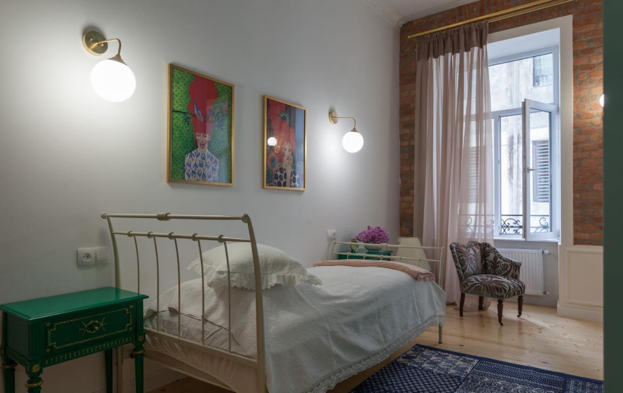 Appartement House By The Opera à Tbilissi Extérieur photo