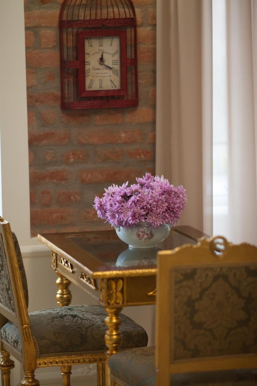 Appartement House By The Opera à Tbilissi Extérieur photo